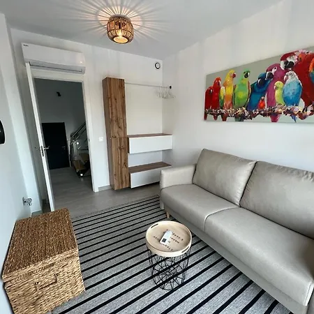Casa De Recreo